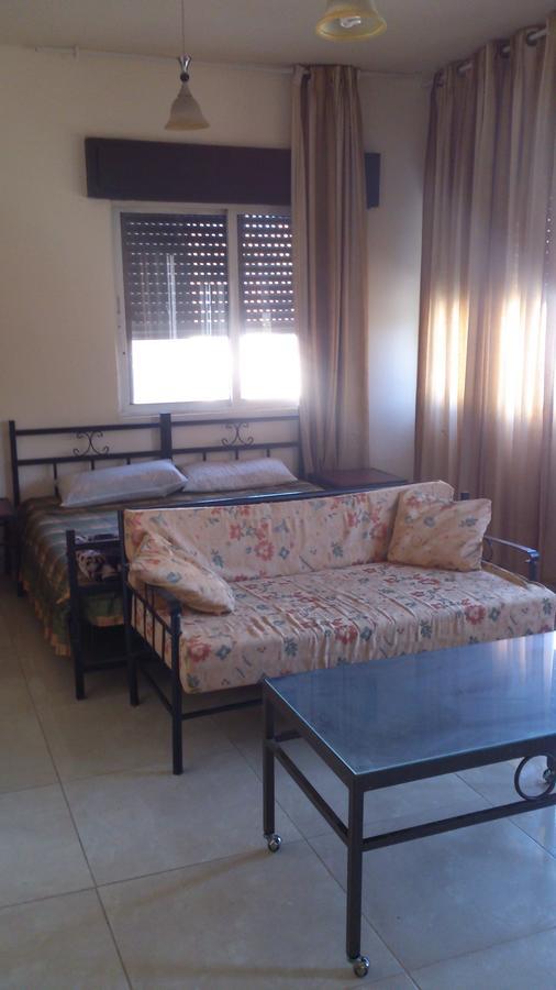Mutaz Apartment Amman Buitenkant foto