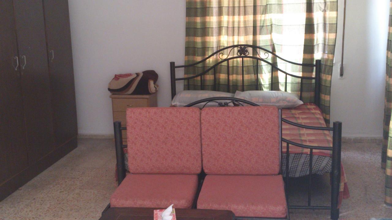 Mutaz Apartment Amman Buitenkant foto